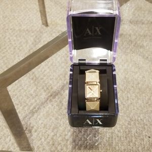 GOLD ARMANI EXCHANGE BRACELET LADIES WATCH